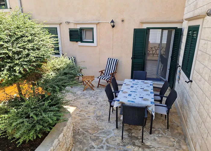 Lägenhet Charly Supetar